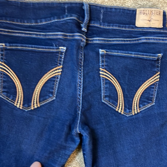 Hollister women’s size 29 skinny jorts - Picture 4 of 7